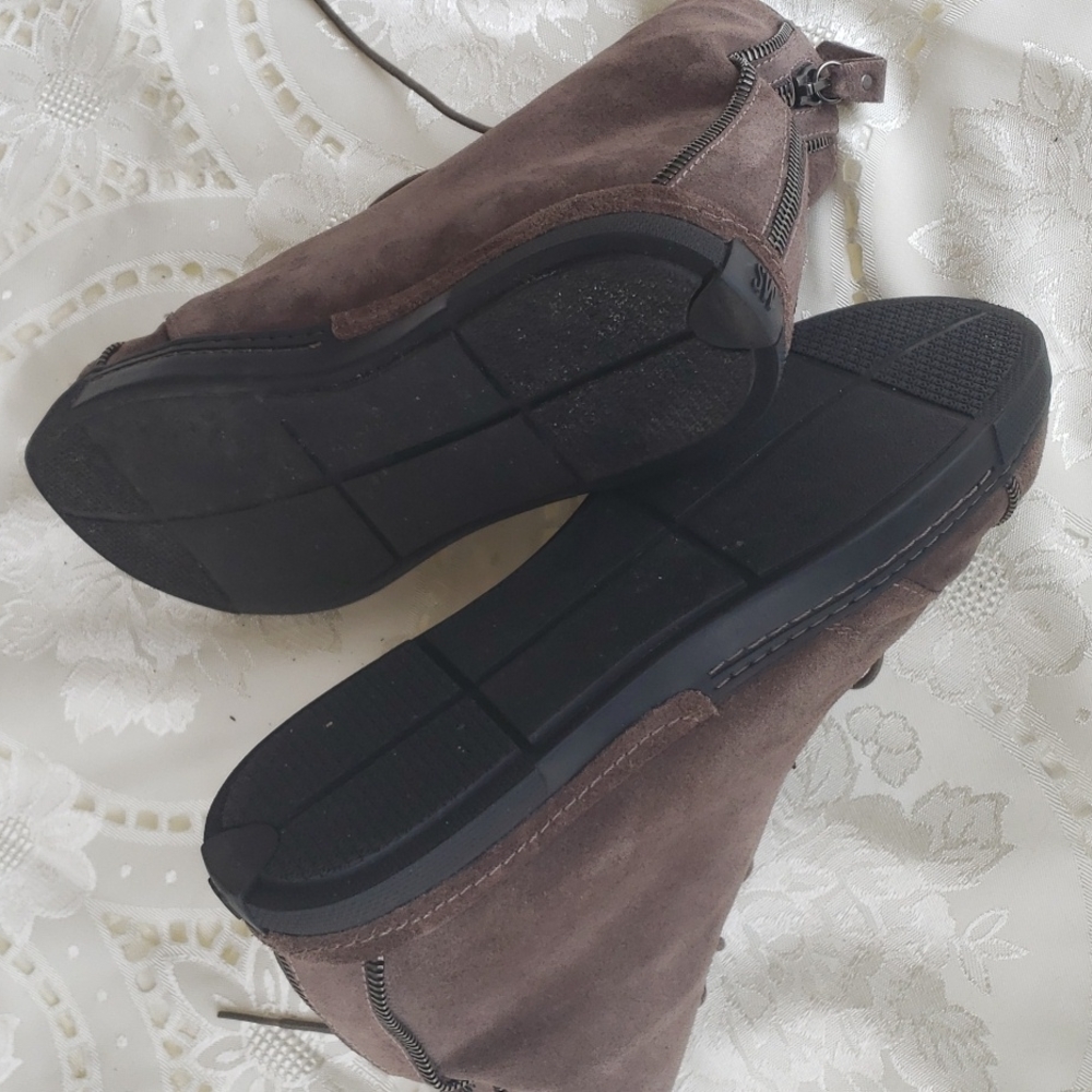 Stuart Weitzman Zipit High Top Suede Bootie - Picture 11 of 15